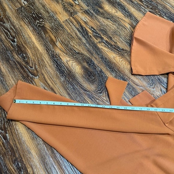 Everly Women's Size M Jumpsuit‎ / Romper in Burnt Orange Color Tie Waist Tank - Picture 6 of 8